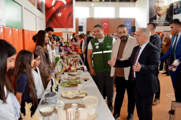 Sanata ve Sanatçıya Tam Destek: Ceyhan Kaymakamı’ndan Kursiyerlere Tebrik Yağmuru