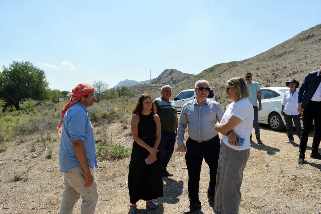 Ceyhan Kaymakamı Kurtyemez’den Sirkeli Höyüğü’nde İnceleme