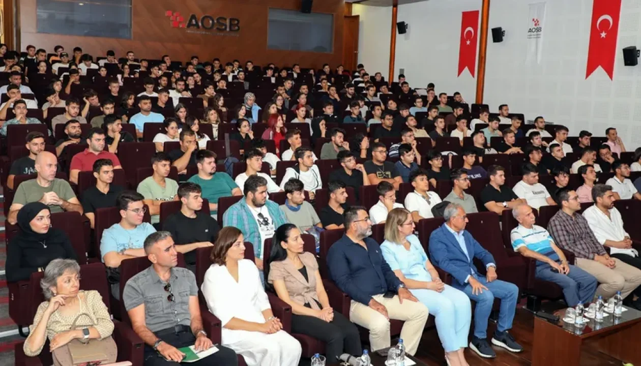 AOSB’de Yeni Dönem Heyecanı: Öğrencilerle Tanışma Toplantısı Gerçekleştirildi