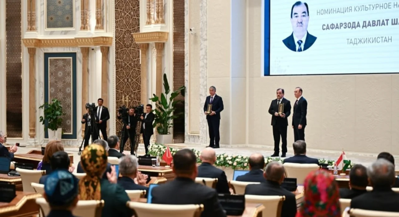 Özbekistan'da yükselen 'Medeniyet Merkezi'