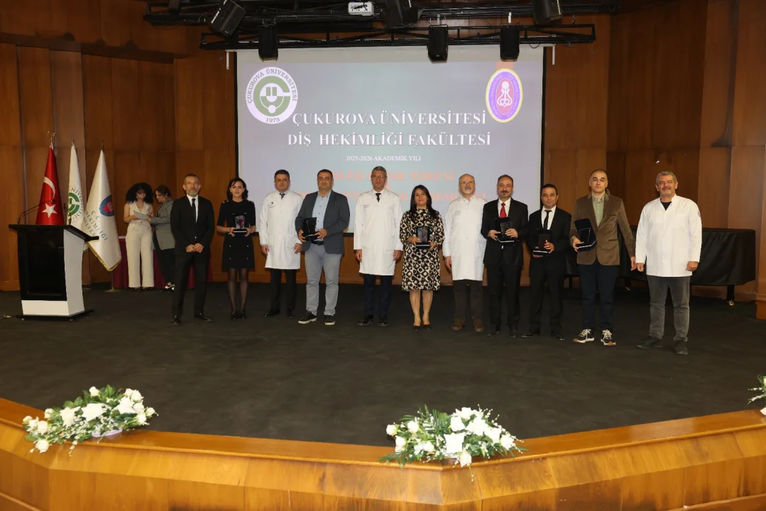 ÇÜ’de Diş Hekimliği Haftası Coşkuyla Kutlandı