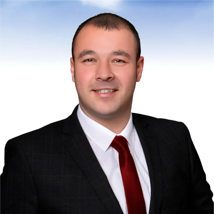 Dinçer Dinç’ten Yeni Yıl ve Kurtuluş Günleri Mesajı: “Birlik, Barış ve Kardeşlik Diliyorum”