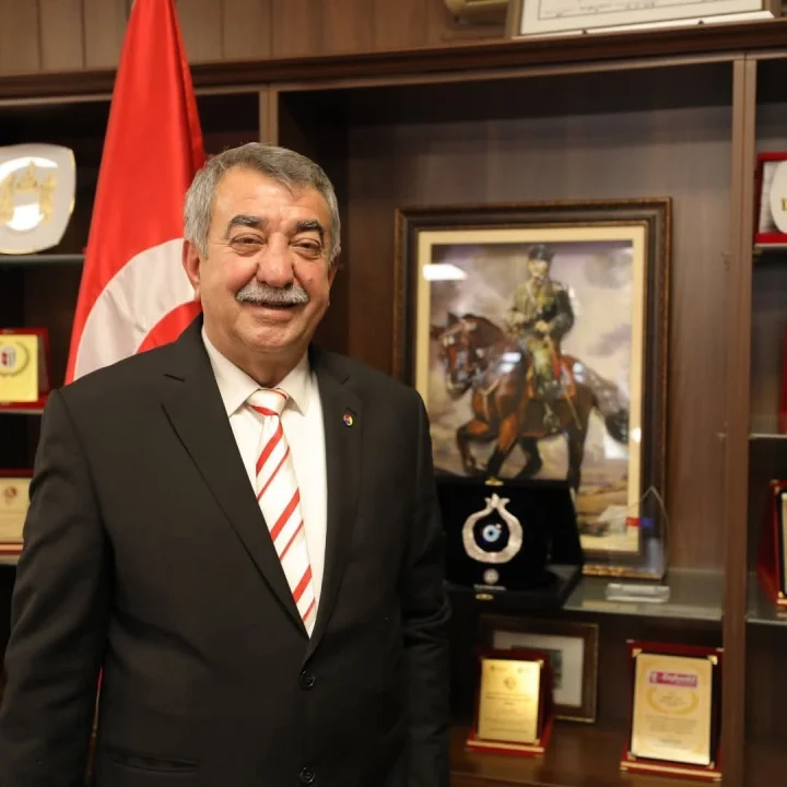 ŞEREF CAN, CEYHAN'IN VE BÖLGENİN GURURU